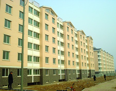 住进新买的房中一定要暖房